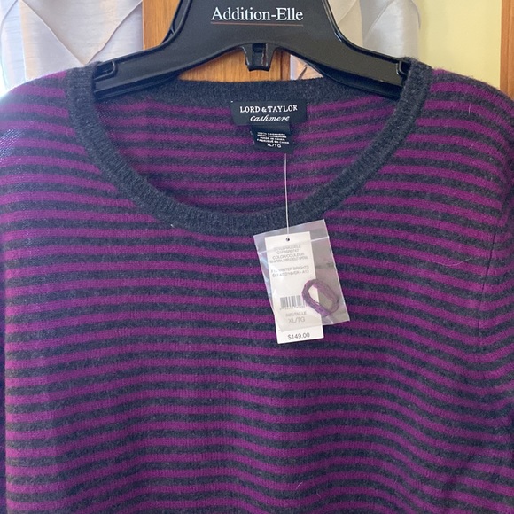 NWT Lord & Taylor crew neck cashmere sweater - Picture 4 of 4